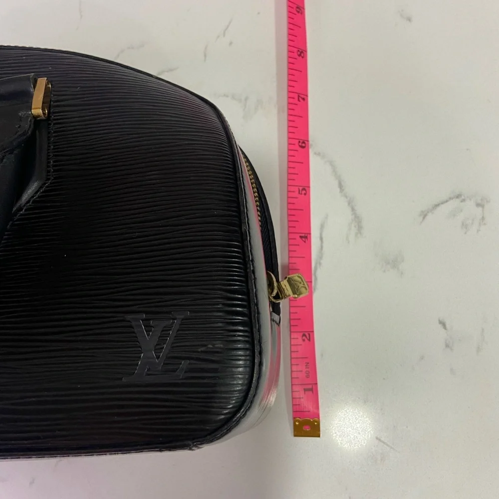 Louis Vuitton Epi Jasmine Leather Handbag VINTAGE
